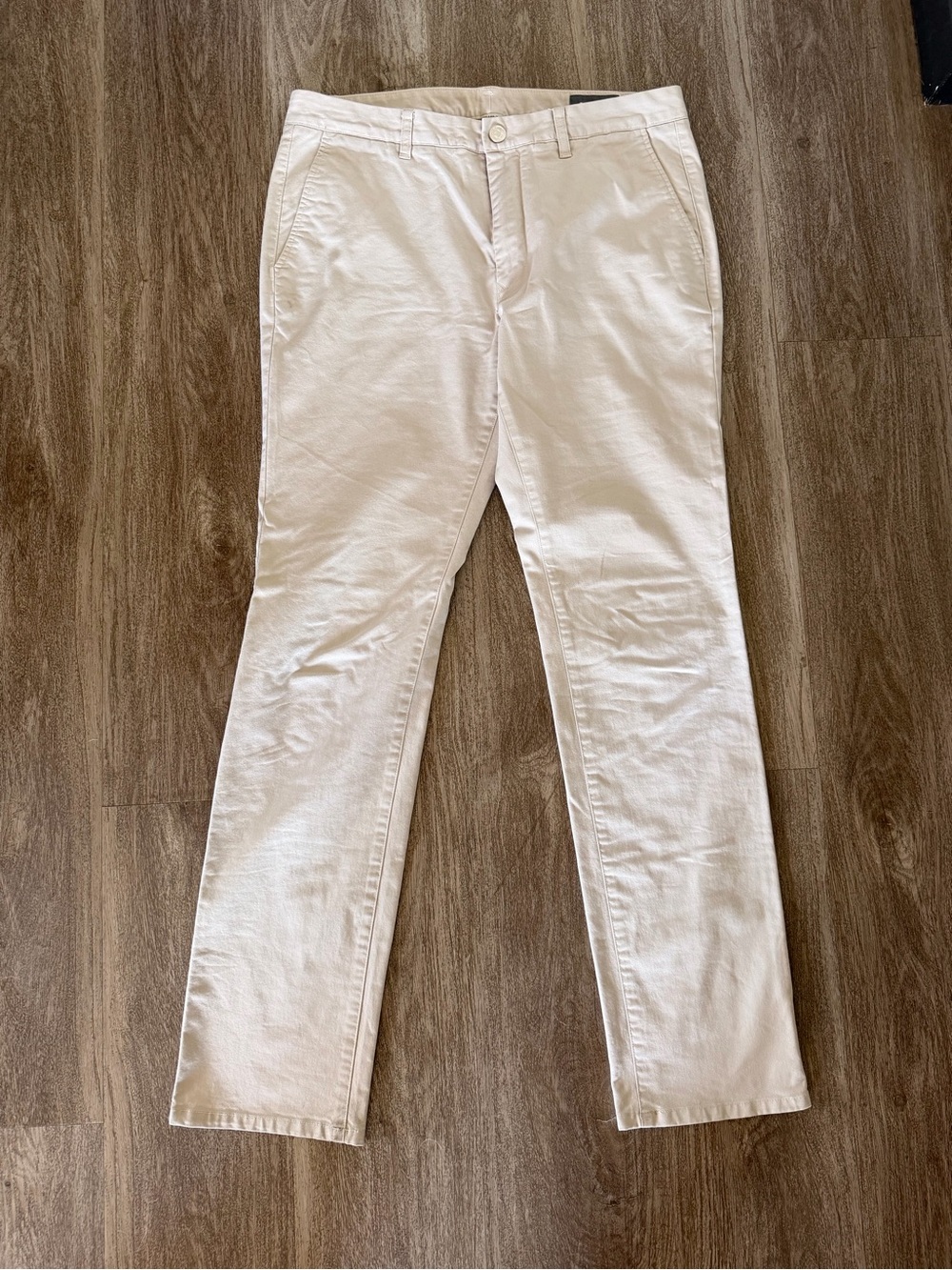 Bonobos Slim Chinos in Off-White/Cream